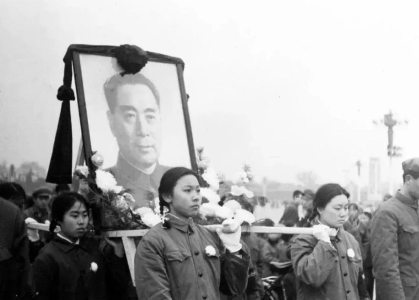 1976年，几个年轻人伪造周总理的遗言，惊动海内外，结果如何？