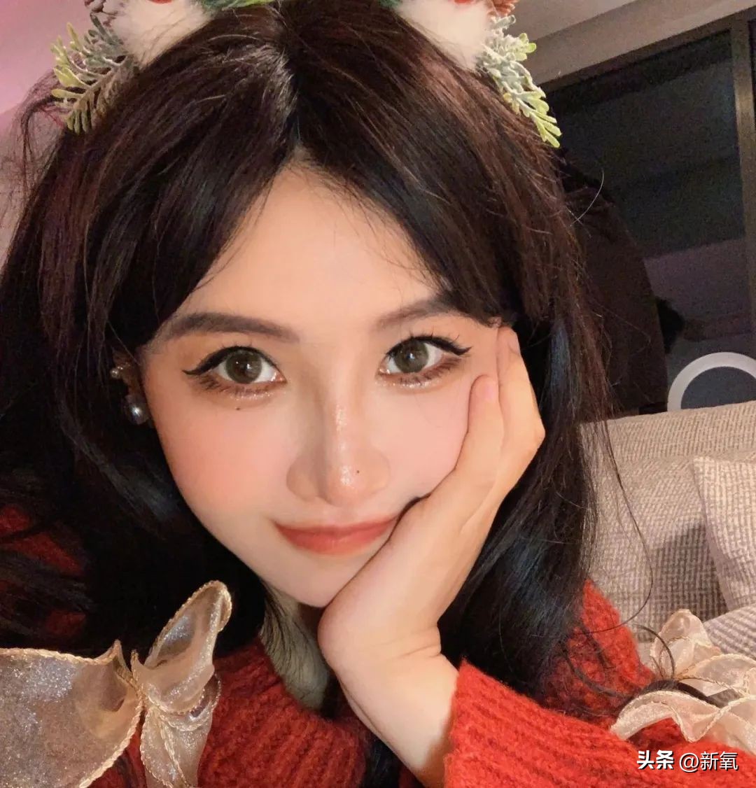 古早网红zz小黑官宣怀孕，被男友绑住吸血，以后变林珊珊2.0？