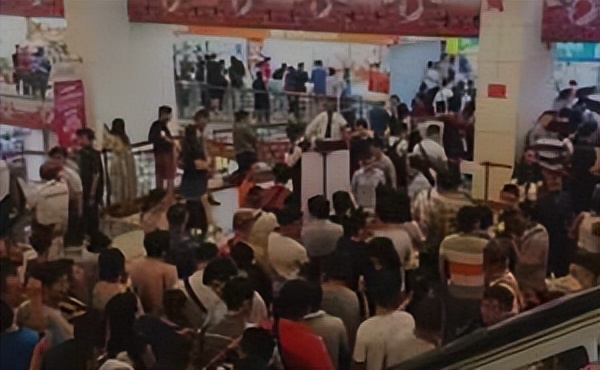 鏂板竵鎹汉姘戝竵鍥介檯姹囩巼,浜轰粠浼椾汉浜轰粠浼椾汉浜虹殕浠庝紬