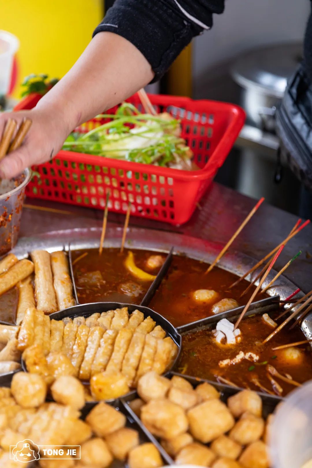 长沙麻辣烫哪里最好吃,长沙特别辣的麻辣烫叫什么