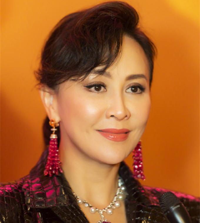 刘嘉玲珠宝店,刘嘉玲珠宝首饰王冠