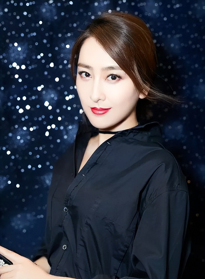 圈内“女炮王”被曝猛料，内容过于劲爆，网友：*楼青**女子甘拜下风