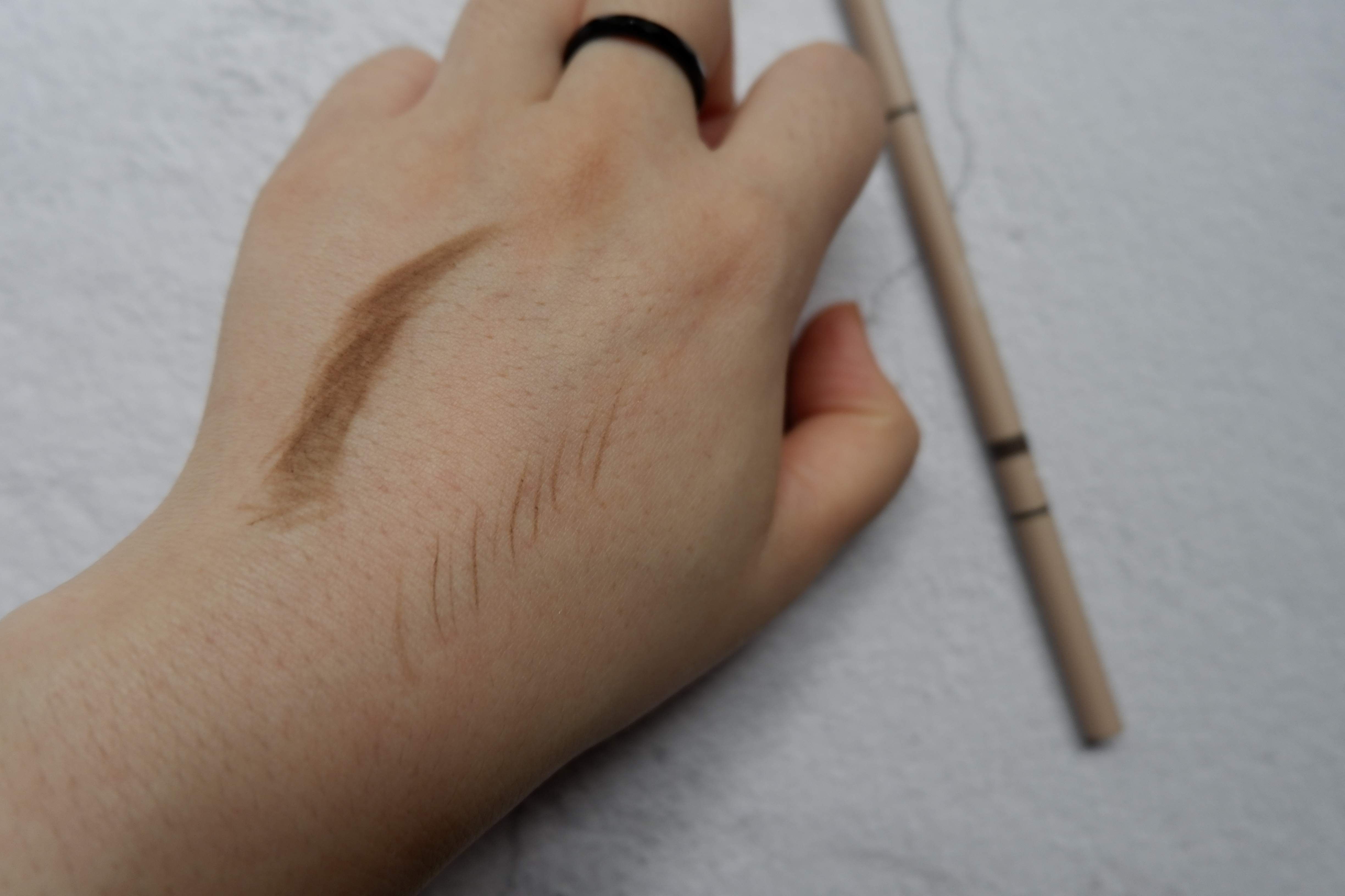 花西子一套彩妆推荐哪款好用,国货彩妆花西子