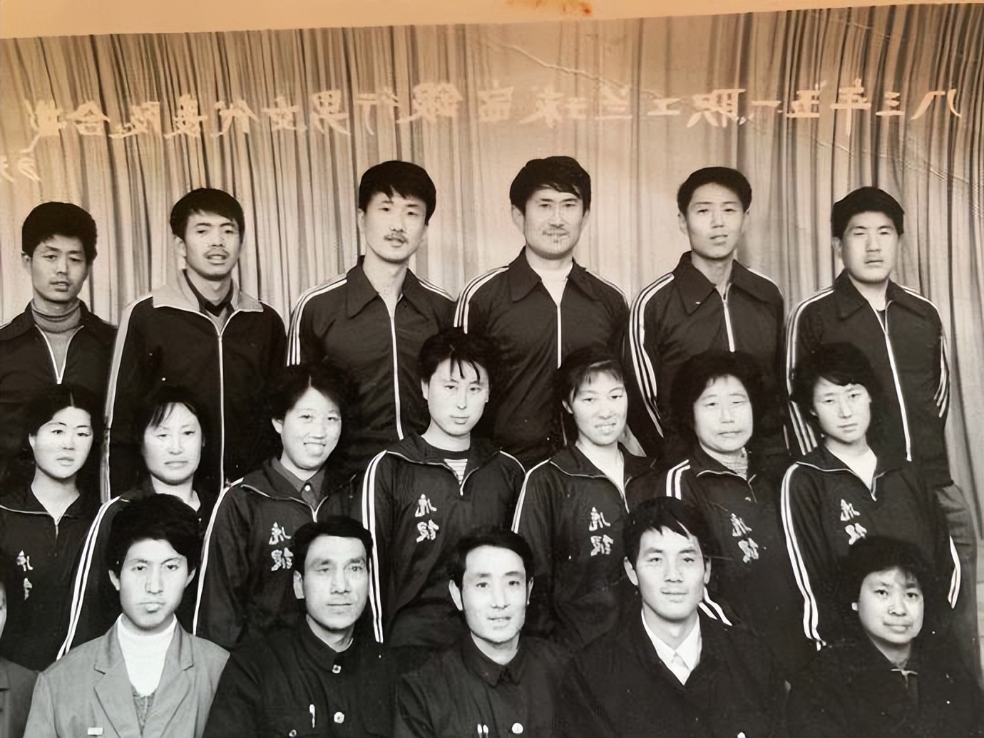 乡村篮球赛事精彩瞬间,那些年我们的篮球比赛