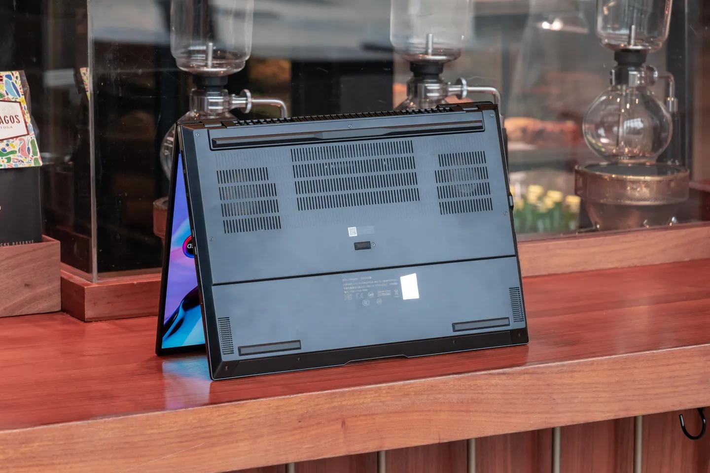 华硕灵耀pro14高性能轻薄本怎么选,华硕灵耀轻薄本和惠普星13轻薄本