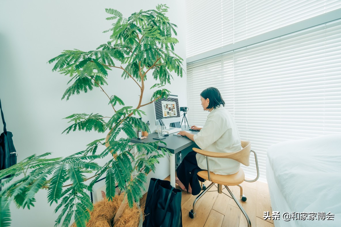 日本小姐姐租东京铁塔的房子 (日本小姐姐晒租房日常)