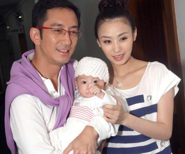 吴启华带前妻去旅游,妙手仁心吴启华极品前妻