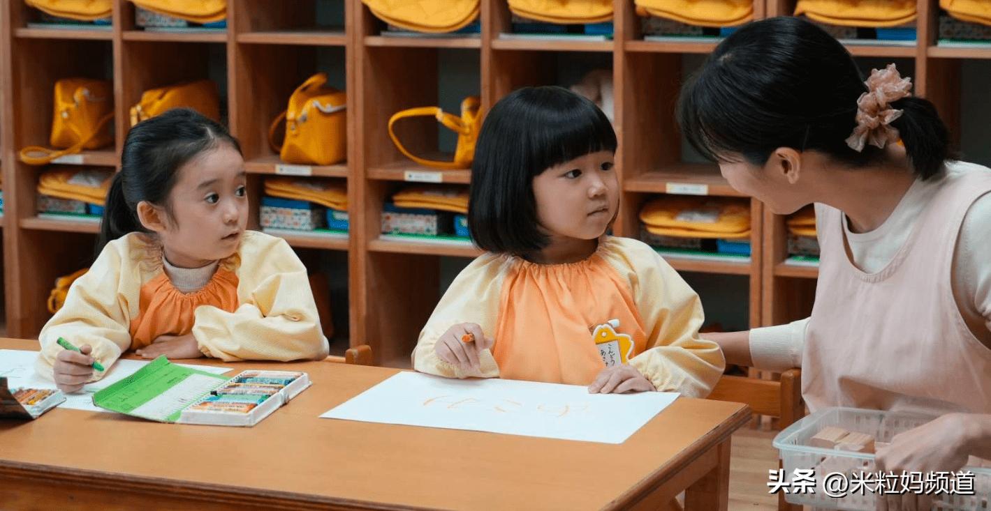 热搜电影上的两个小女孩,两个小女孩上热搜