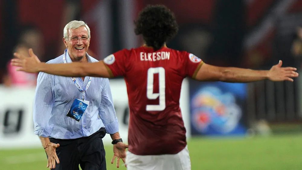 艾克森亚冠表现,艾克森登顶中超历史射手王