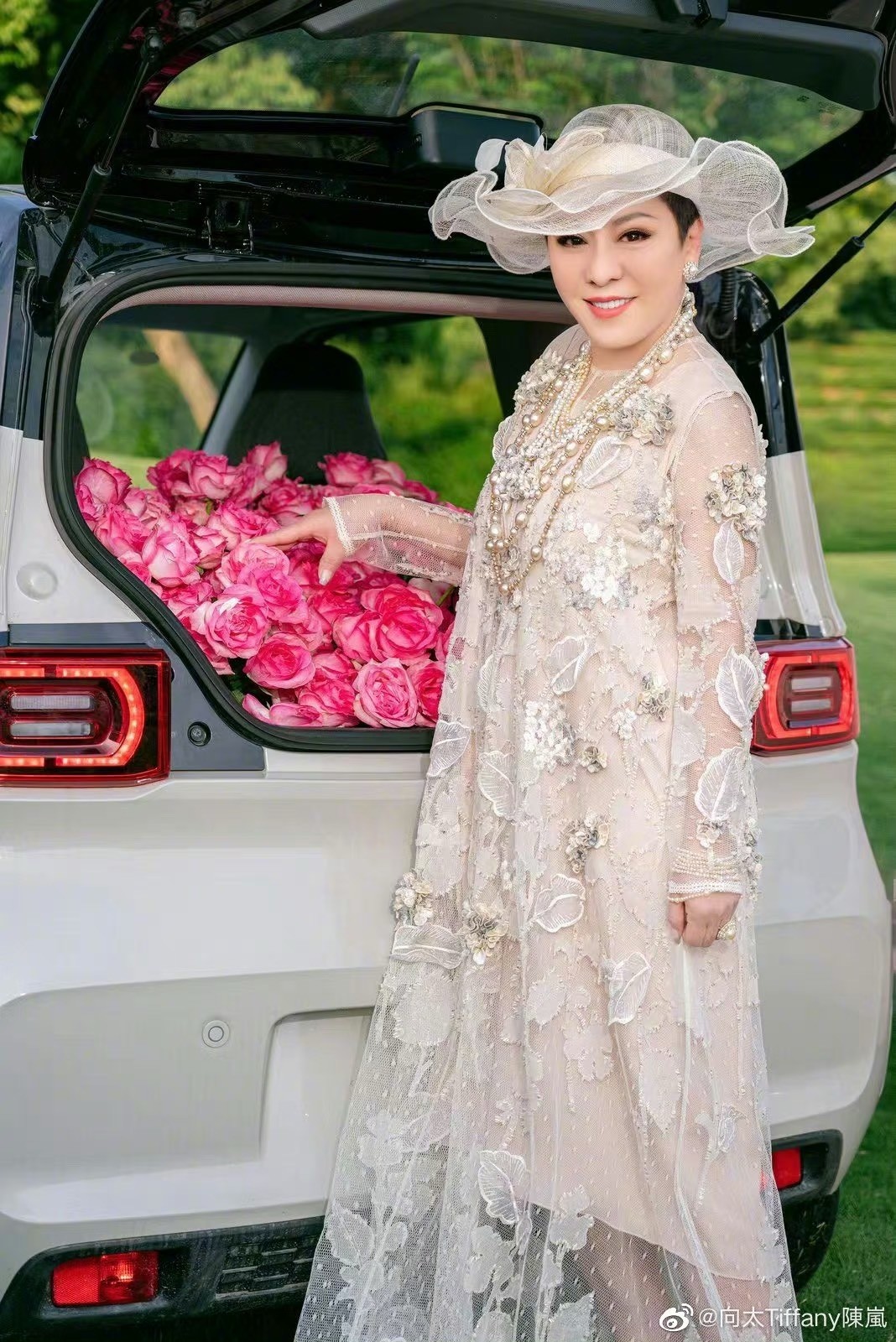 格局打开了直播,向太首次直播翻车后发文复盘