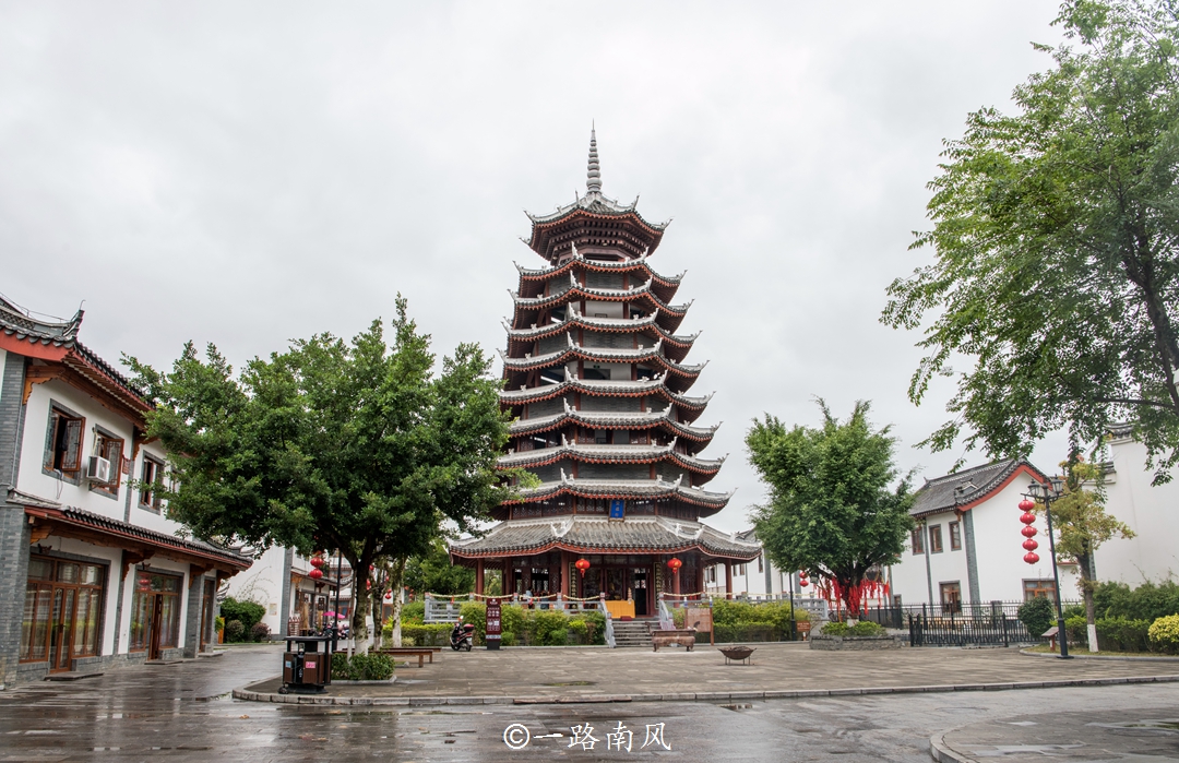 广西百色占地面积最大的县,广西百色最大的区