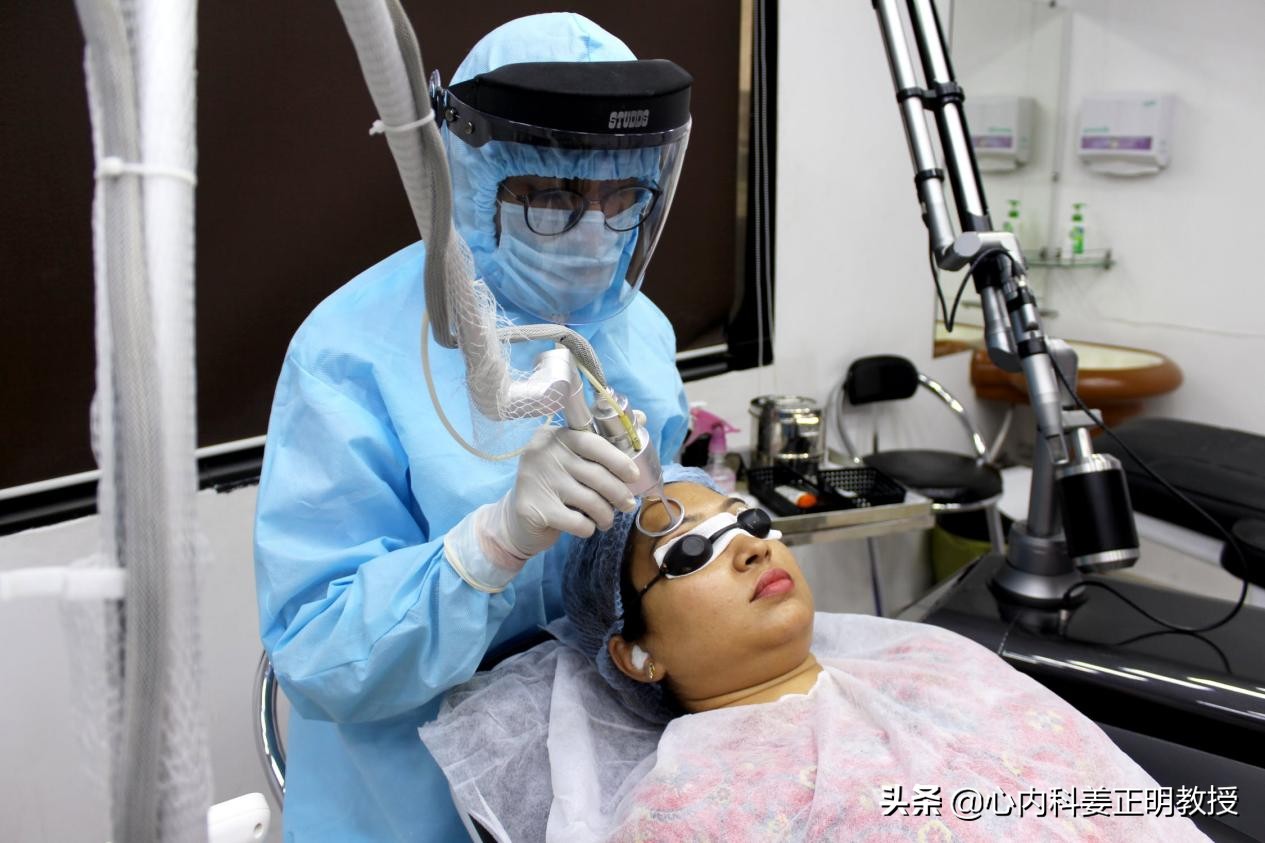 老年斑是只有老年人才会有的吗,老年人长老年斑对身体有影响吗