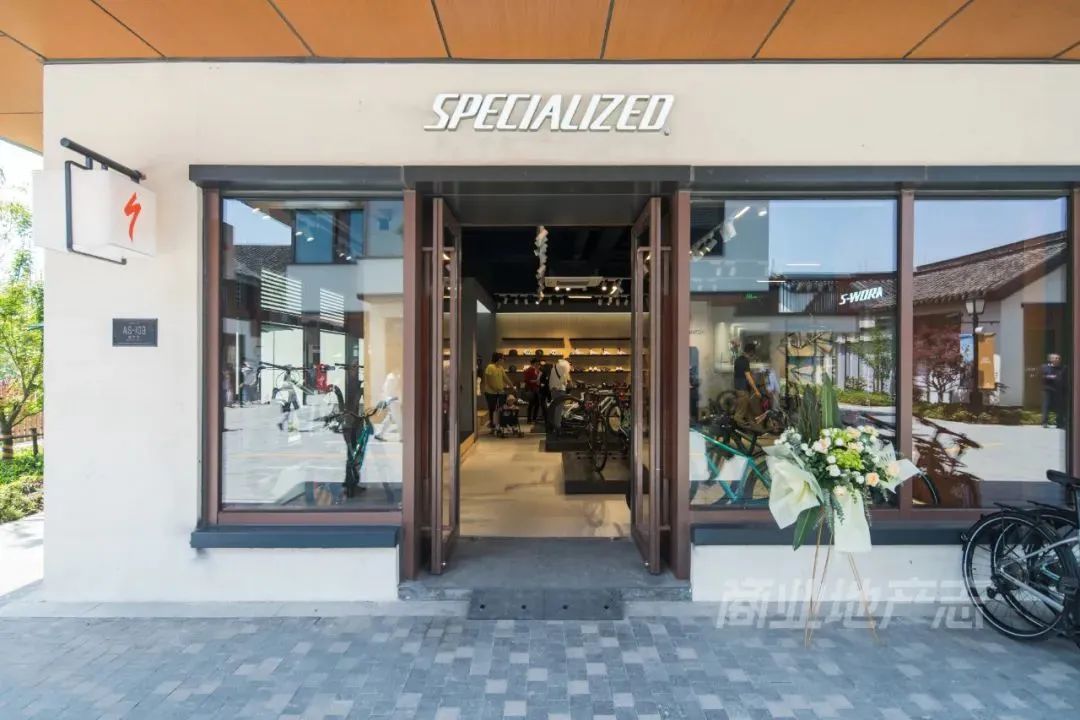 CRR百图斩｜公园里的新天地：上海蟠龙天地