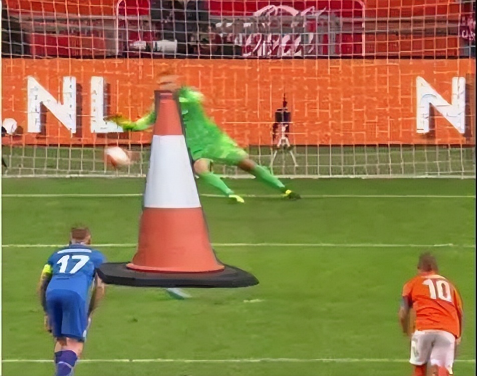 足球冷知识所有人放弃防守,足球冷知识教学视频