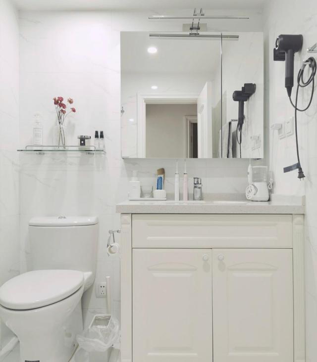 她拒绝断舍离，入住三年依旧把家收拾得井井有条，堪称教科书收纳