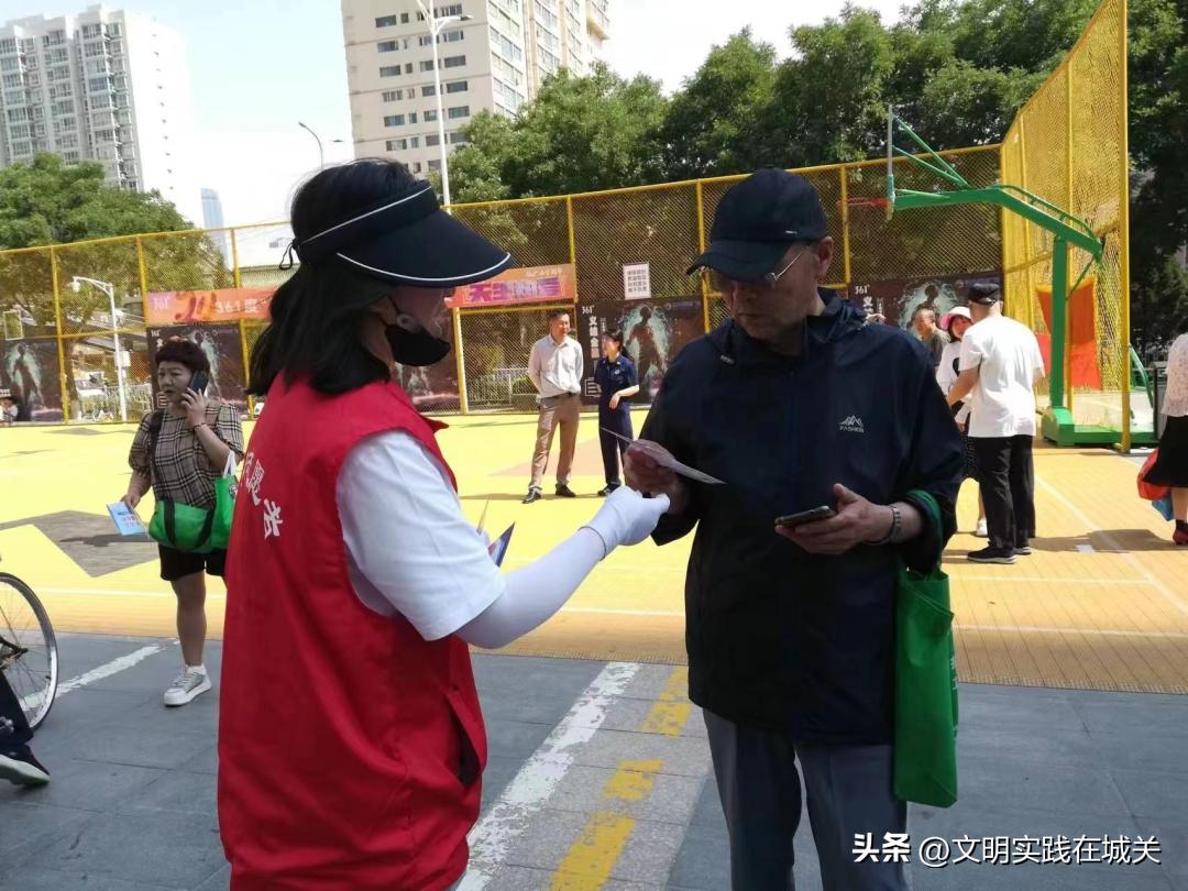 垃圾分类引领文明城市新风尚,开展垃圾分类助力创建文明城市