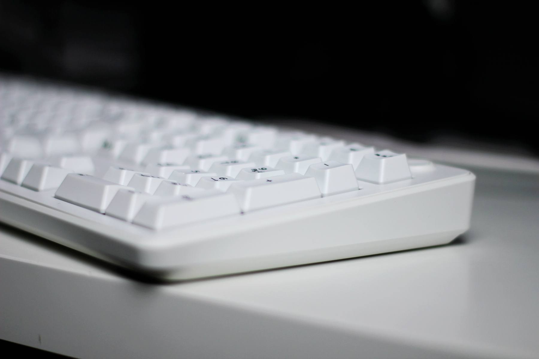 鏋佷韩浣撻獙,鐕冮realforcer3閿洏