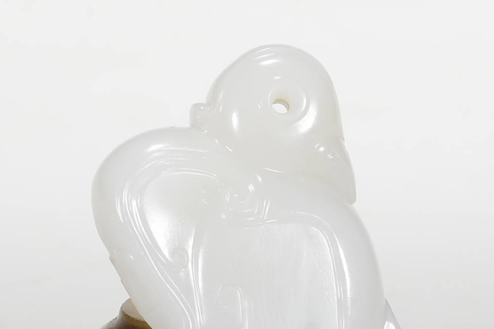 苏然玉雕的作品值得收藏么,王平和苏然哪个玉雕大师名气更大