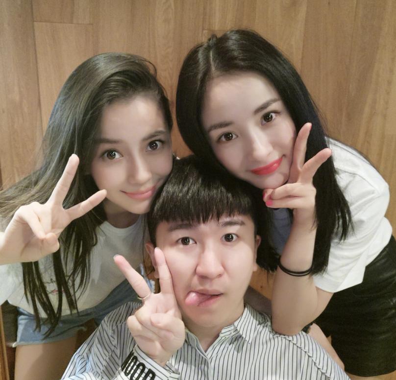 baby杨幂庆生晒亲密照引争议,杨幂晒angelababy合照祝生日快乐