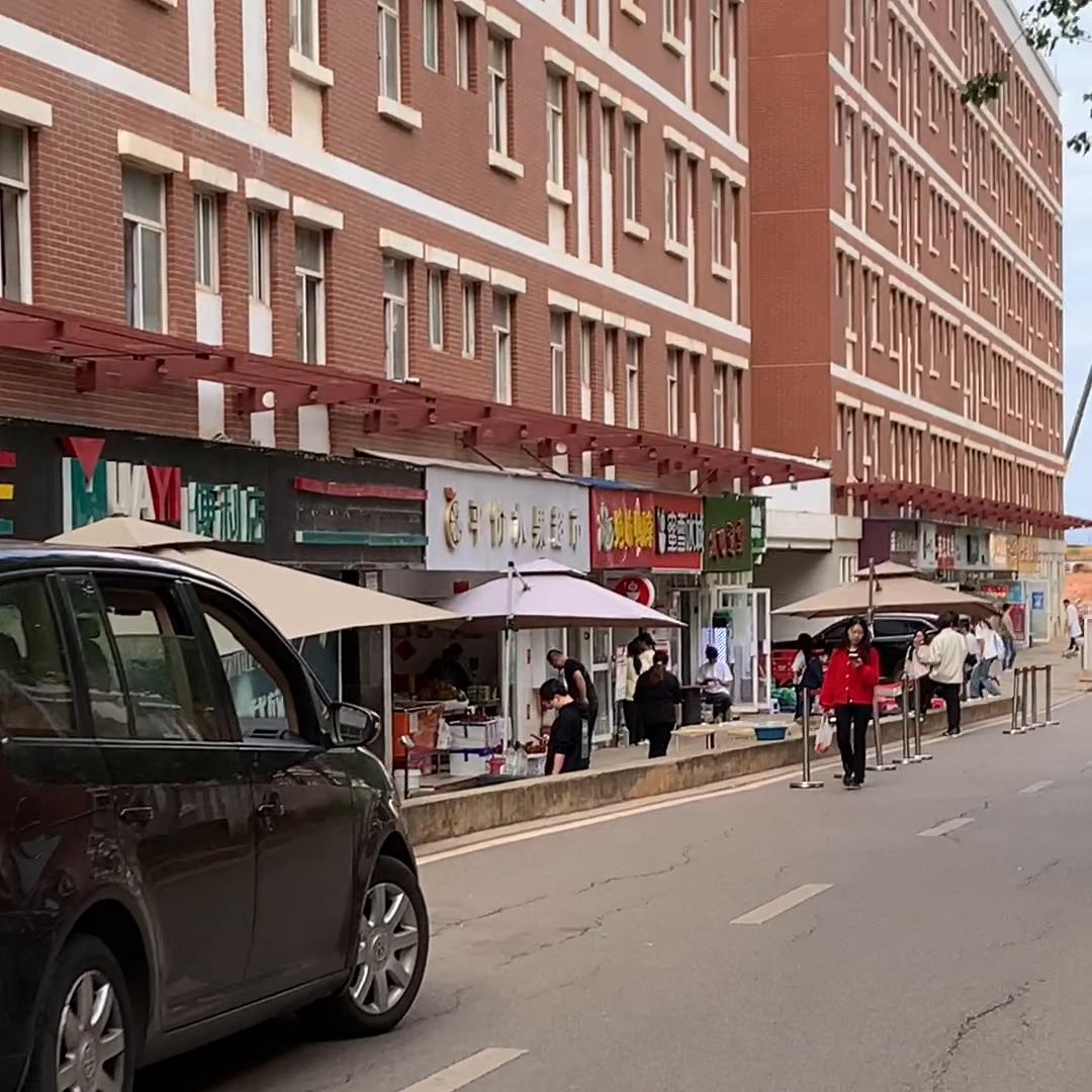 重返杨林，谨以此视频纪念我的三年青春！#回忆