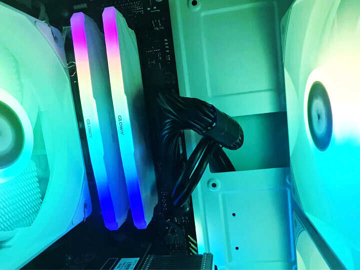 光威正式发布纯国产8gddr4内存条,国产光威内存条质量排名前十