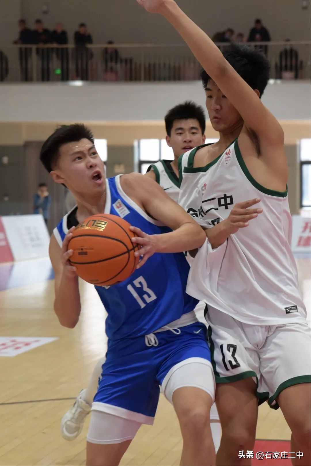 王者荣耀!2022—2023赛季耐克中国高中篮球联赛(河北赛区),石家庄二中男、女篮再次双双夺冠!