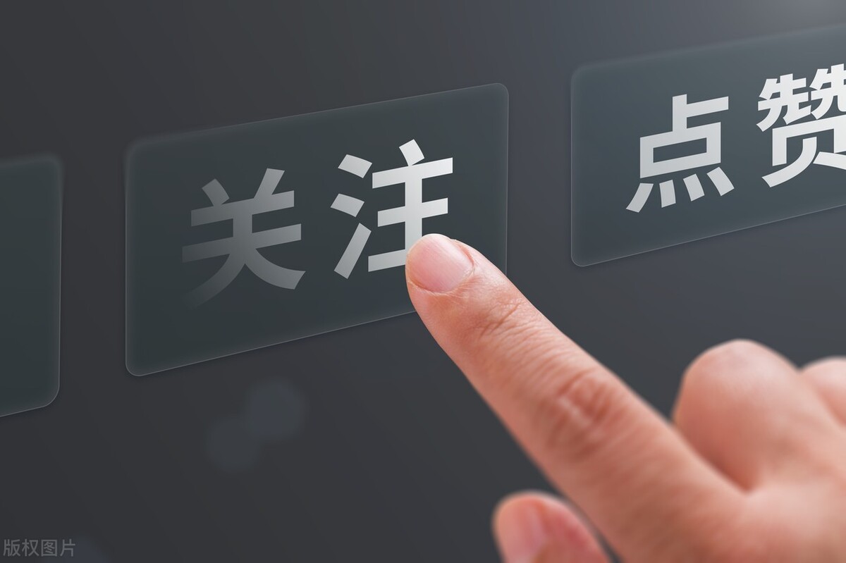 女性每天内裤都很脏是怎么回事,女性内裤每天都脏脏的怎么治疗