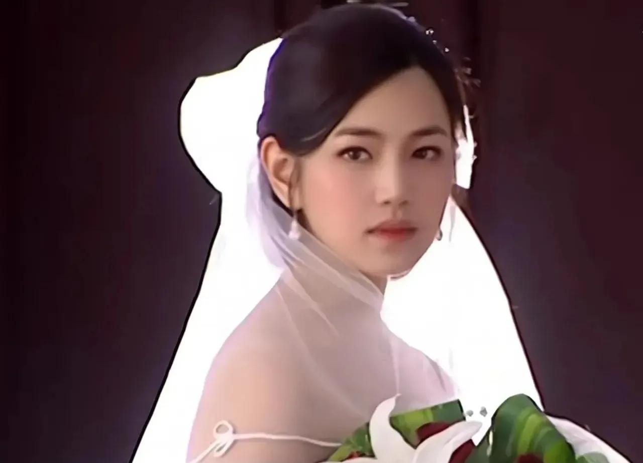 脖子丑的女星,被丑脖子拖累的女星