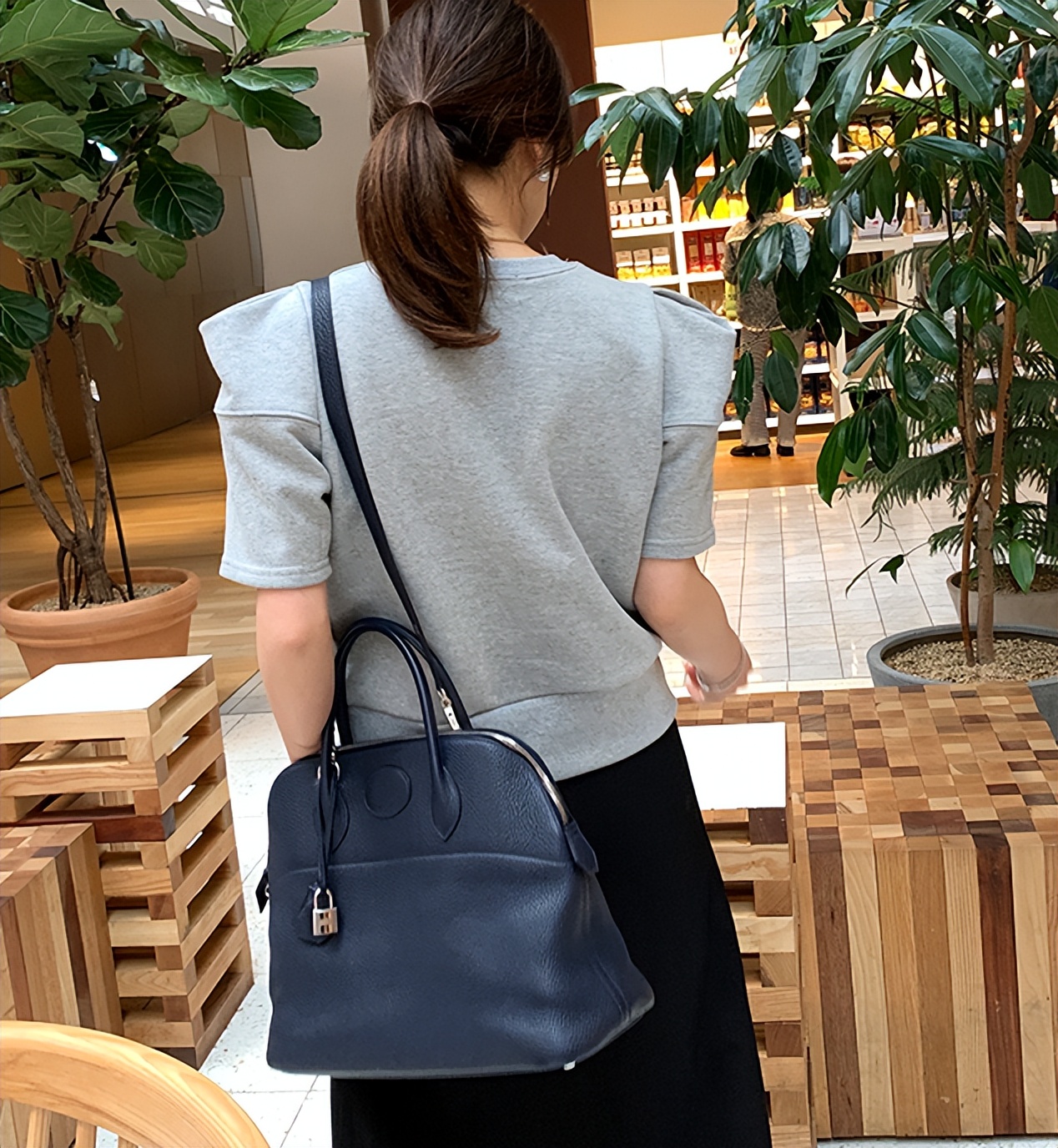 明白几件事就不再单纯,明白这四点你会越活越潇洒