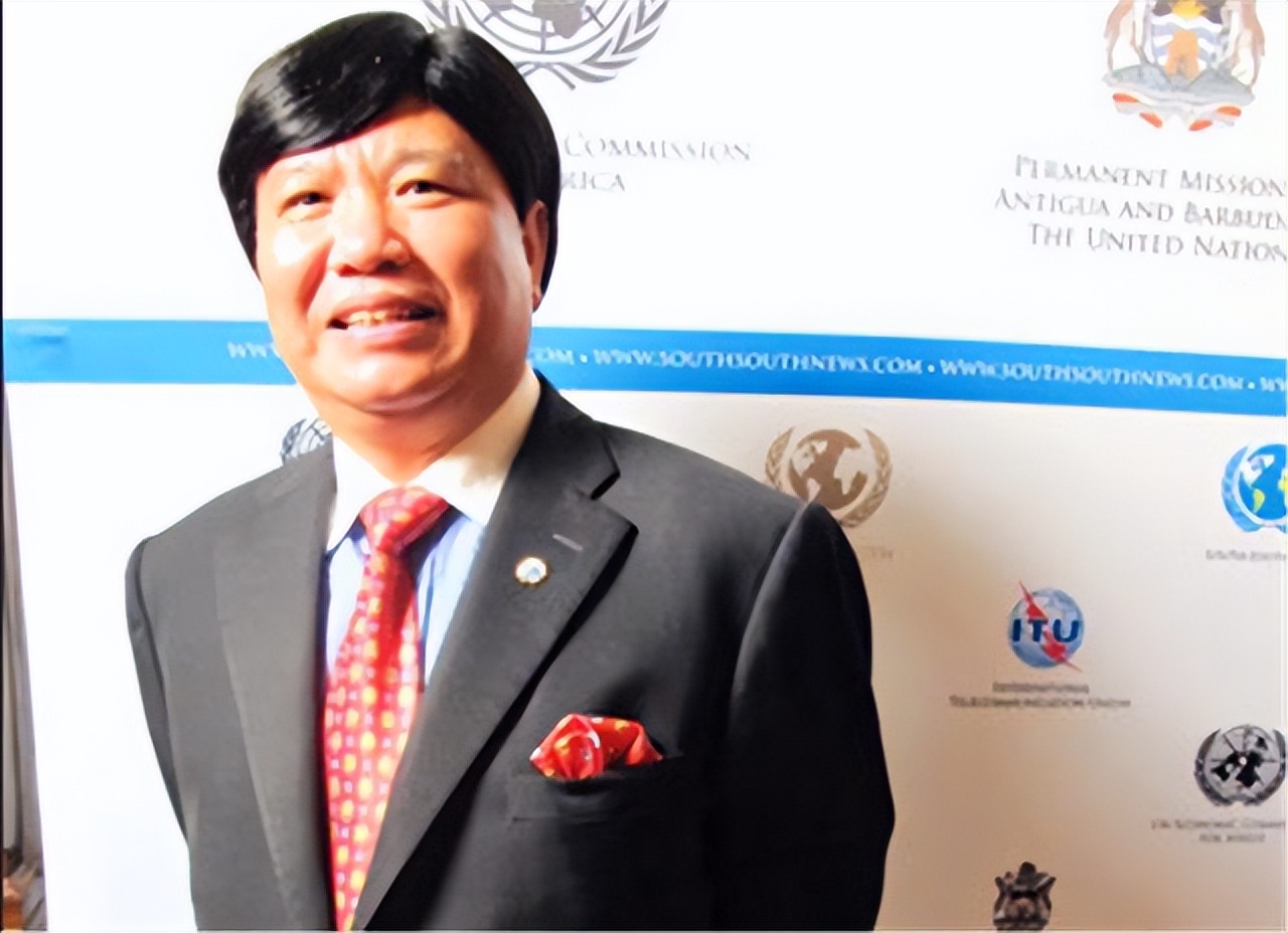 电池大王钟馨稼为美国捐款,电池大王捐赠美国