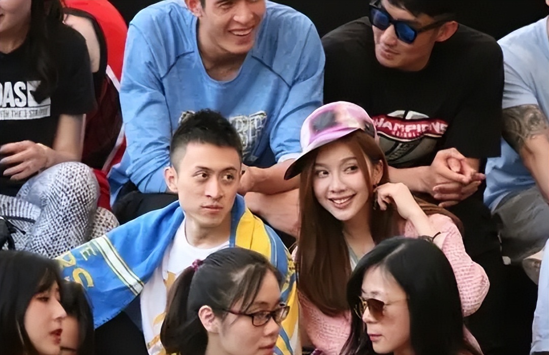 撞毁三千万豪车,秦奋一个亿的梦幻号录像