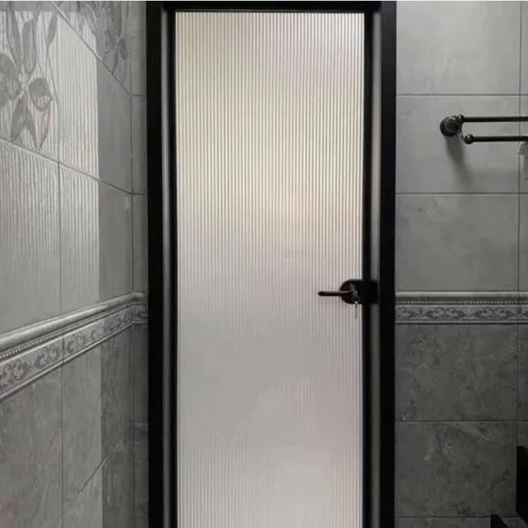 5万穷装攻略成都,5万穷装112平黑白极简