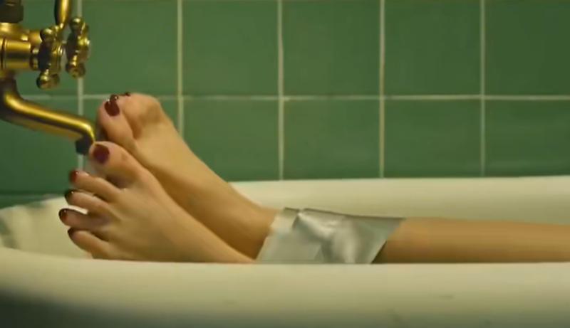 孙红雷评大嫂,一句大嫂把汪曼春的智商降为零