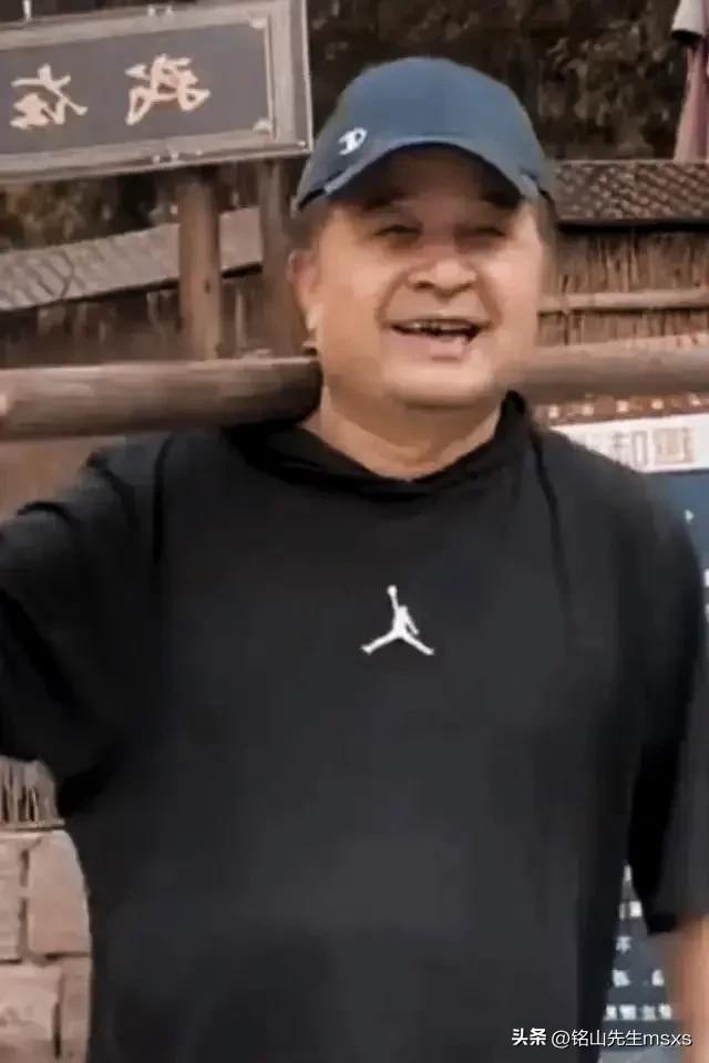 央视名嘴毕福剑,原央视主持人毕福剑现状怎样