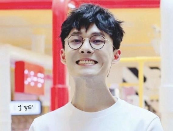 长相痞帅的十大男明星,长相痞帅的13位男星