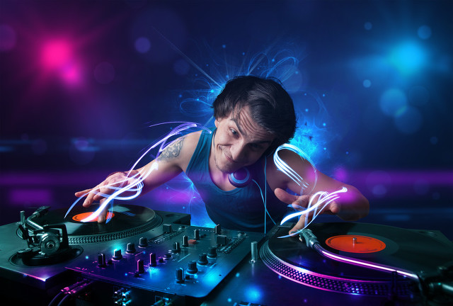 dsd鏃犳崯闊充箰鎾斁app,dsd鏃犳崯鎵嬫満闊充箰鎾斁鍣╝pp