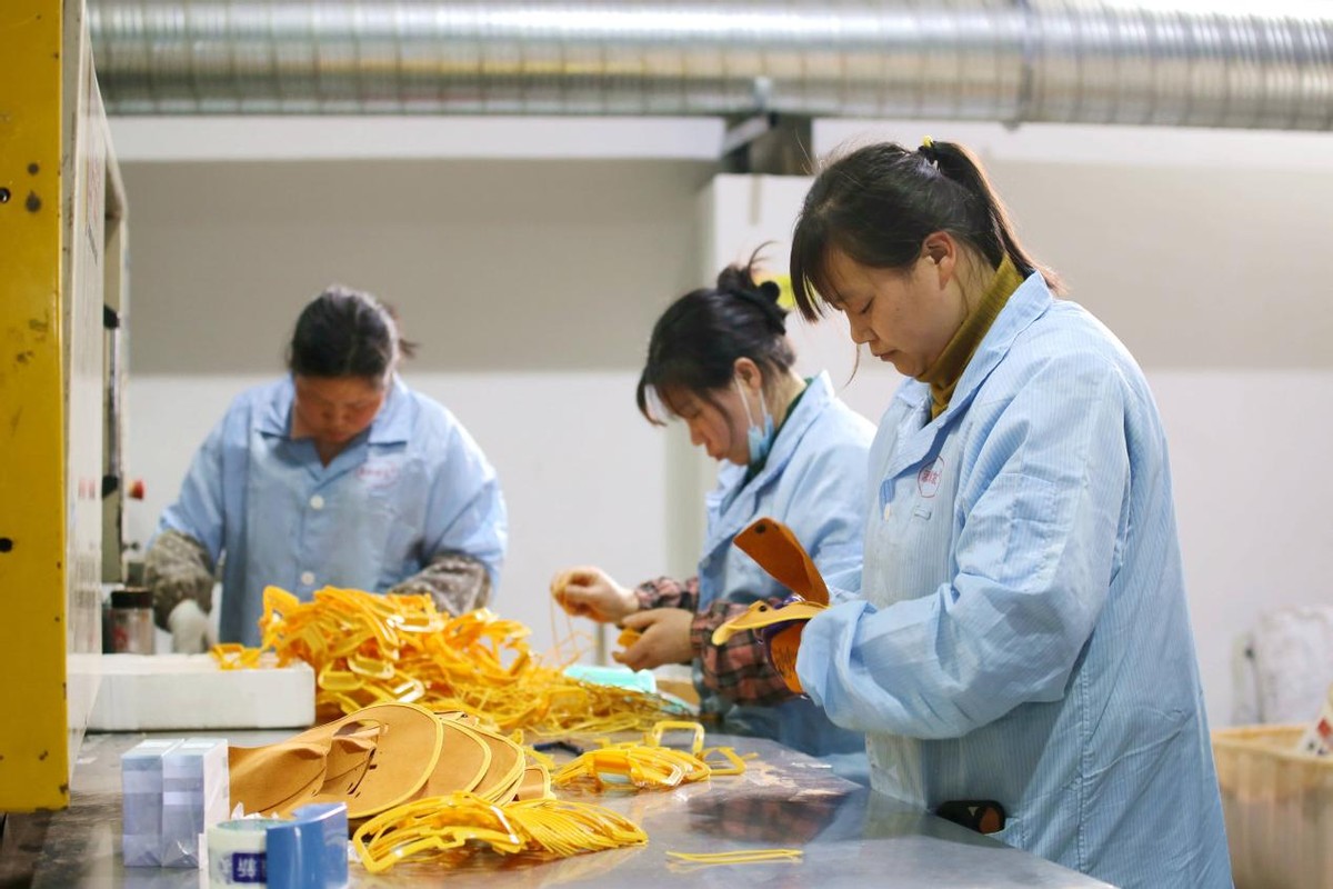 一村一品一镇一业乡村振兴,一村一策促乡村振兴