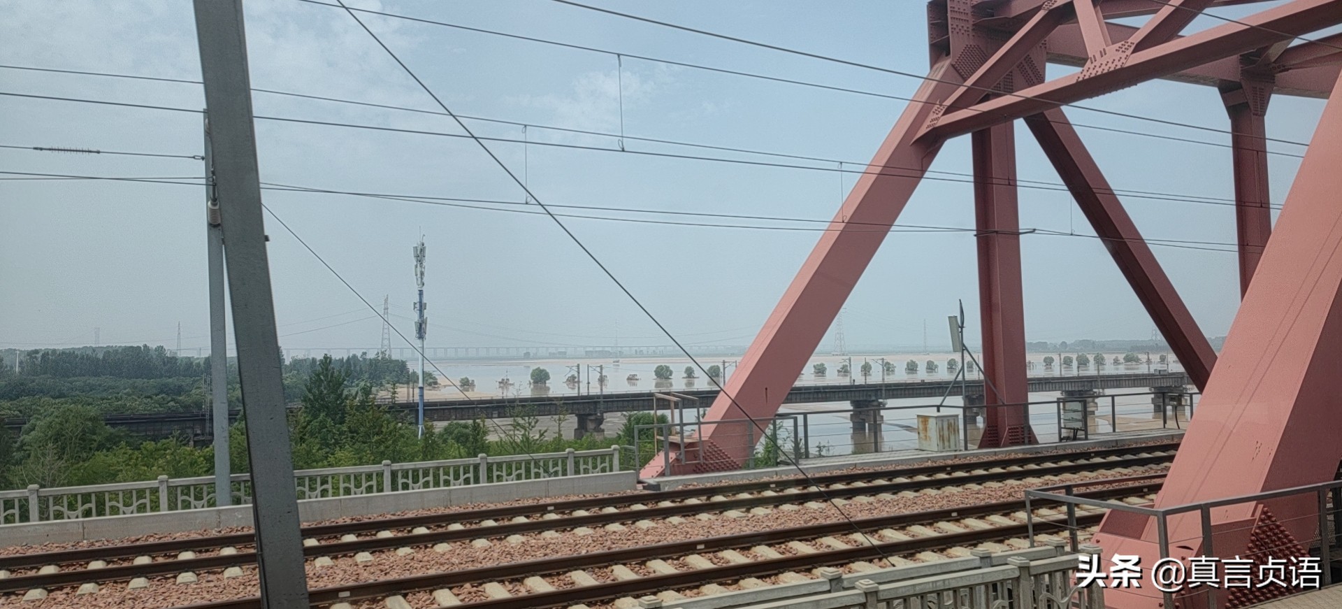 黄河大合唱组诗黄河颂,黄河颂组诗八篇