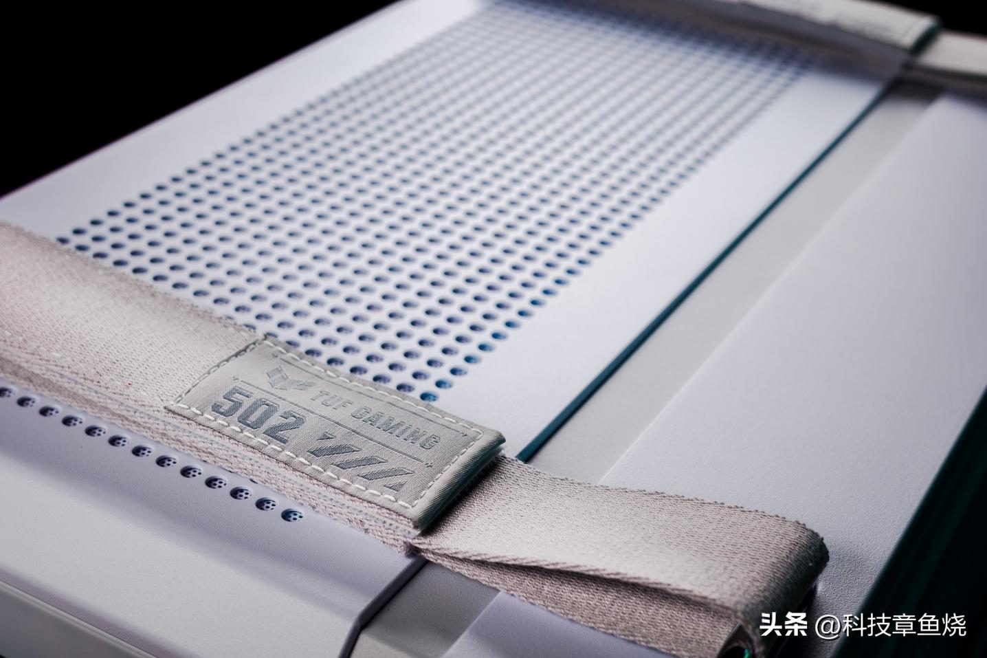 华硕tufgt502无界版机箱组装,华硕tuf502机箱主机配置推荐