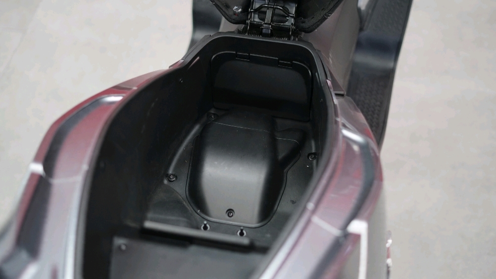 钱江qj鸿150怎么样,钱江qj150踏板爆改