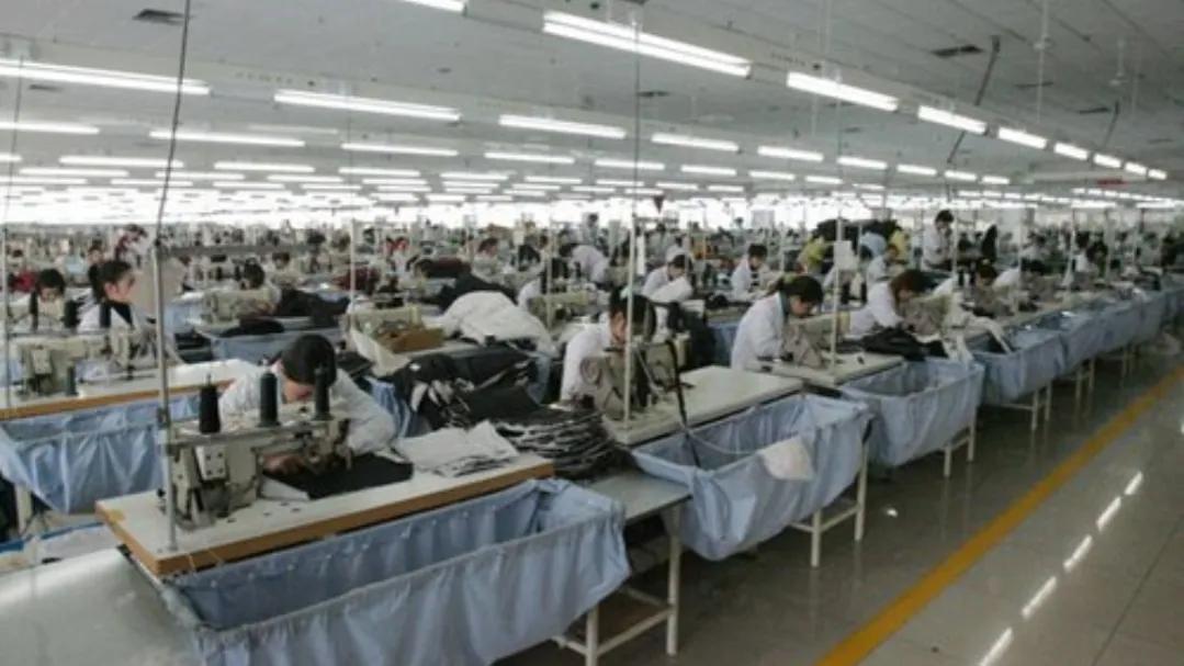 实体店和互联网创业有何区别,做实体店会比自媒体赚钱吗