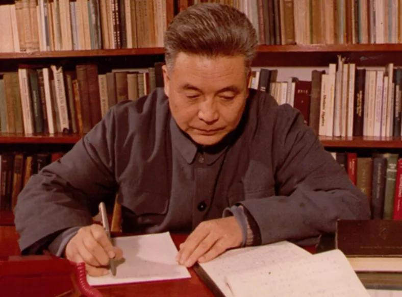 世界名人榜邓稼先,邓稼先名人素材