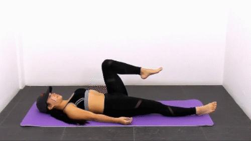 运动后如何拉伸腿部线条,运动后怎样拉伸大腿肌肉