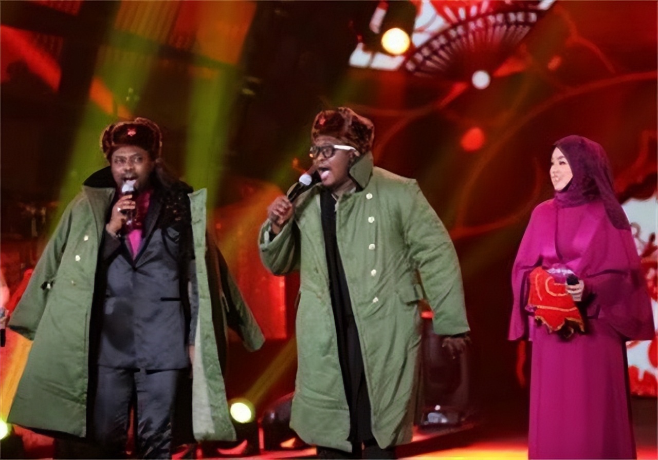 黑人歌手好弟近况：走红后迎娶中国姑娘，今36岁仍未取得中国绿卡