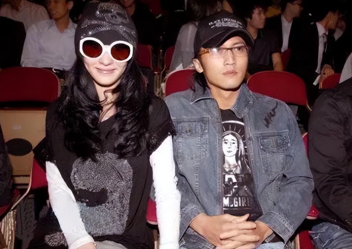 张柏芝和谢霆锋王菲现在的近况,王菲和谢霆锋张柏芝近日的消息