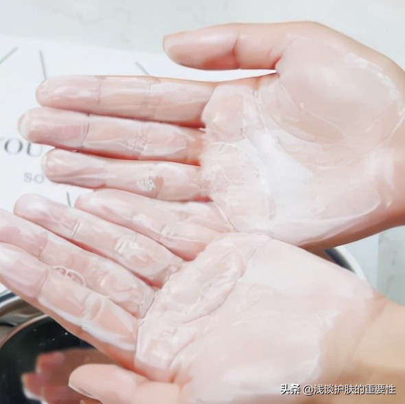 角质层薄又有黑色素要怎么修复,角质层薄脸红血丝脸干