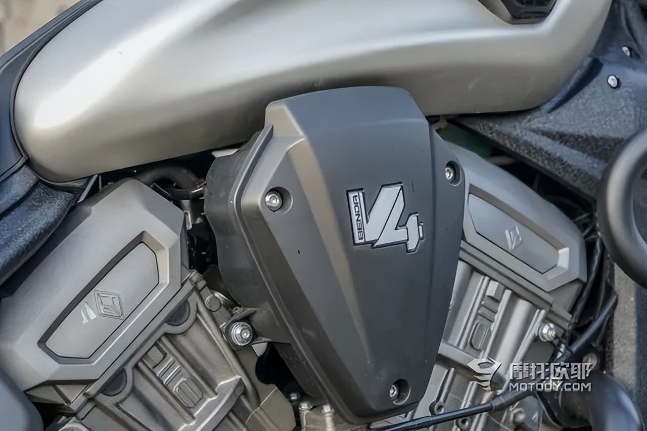 奔达黑旗500适合四十岁男人吗,奔达黑旗500第一批跟第二批的区别