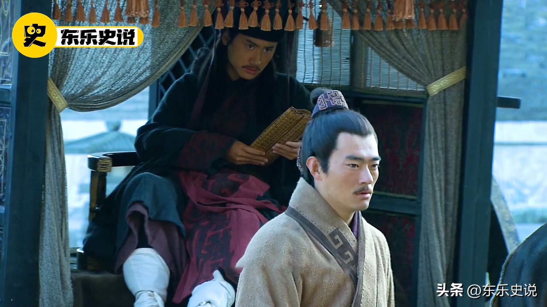 新三国演义荀彧阻拦曹操当魏王,曹操当魏王荀彧为什么不答应