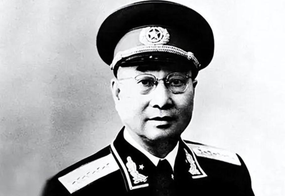 2010年傅涯逝世，立遗嘱表示不跟陈赓合葬：让他跟王根英在一起吧