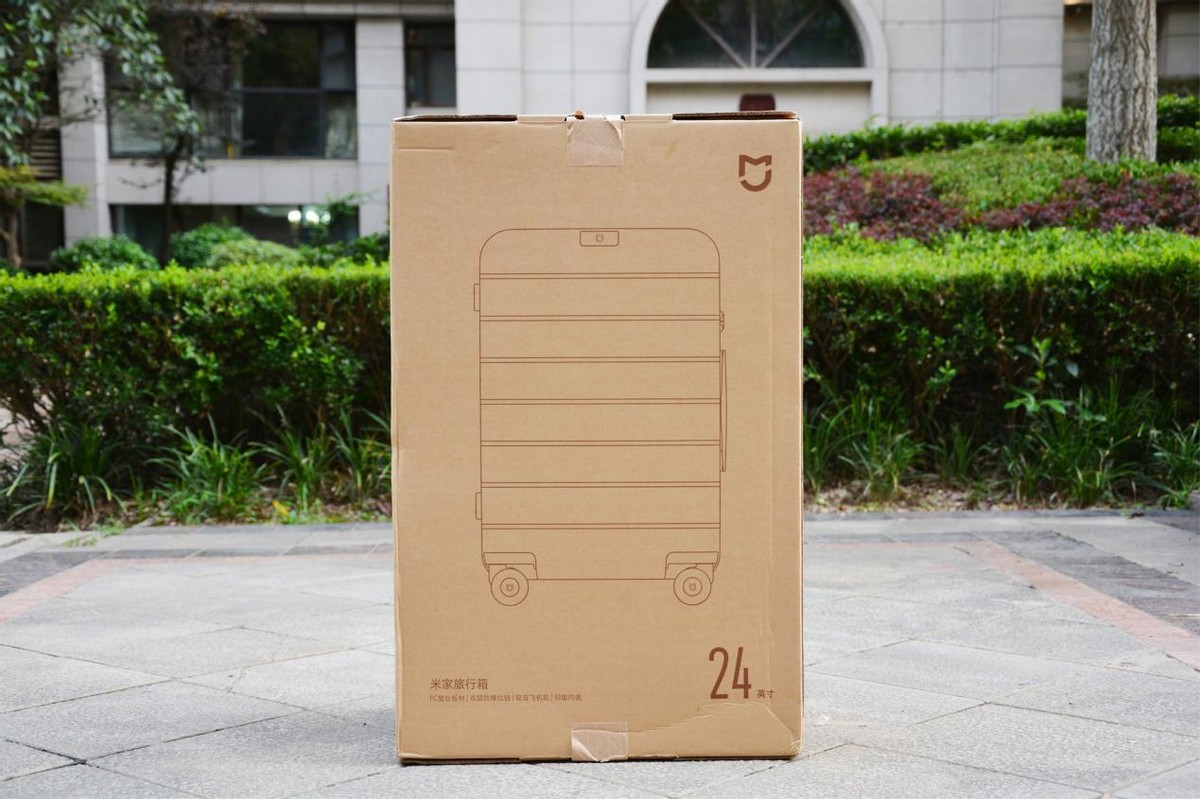 带着米家旅行箱开启出行新体验,推荐米家行李箱